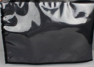 Black Vacuum Sealer Bags. Measuring 290 x 250mm & heavy duty for better puncture resistance.